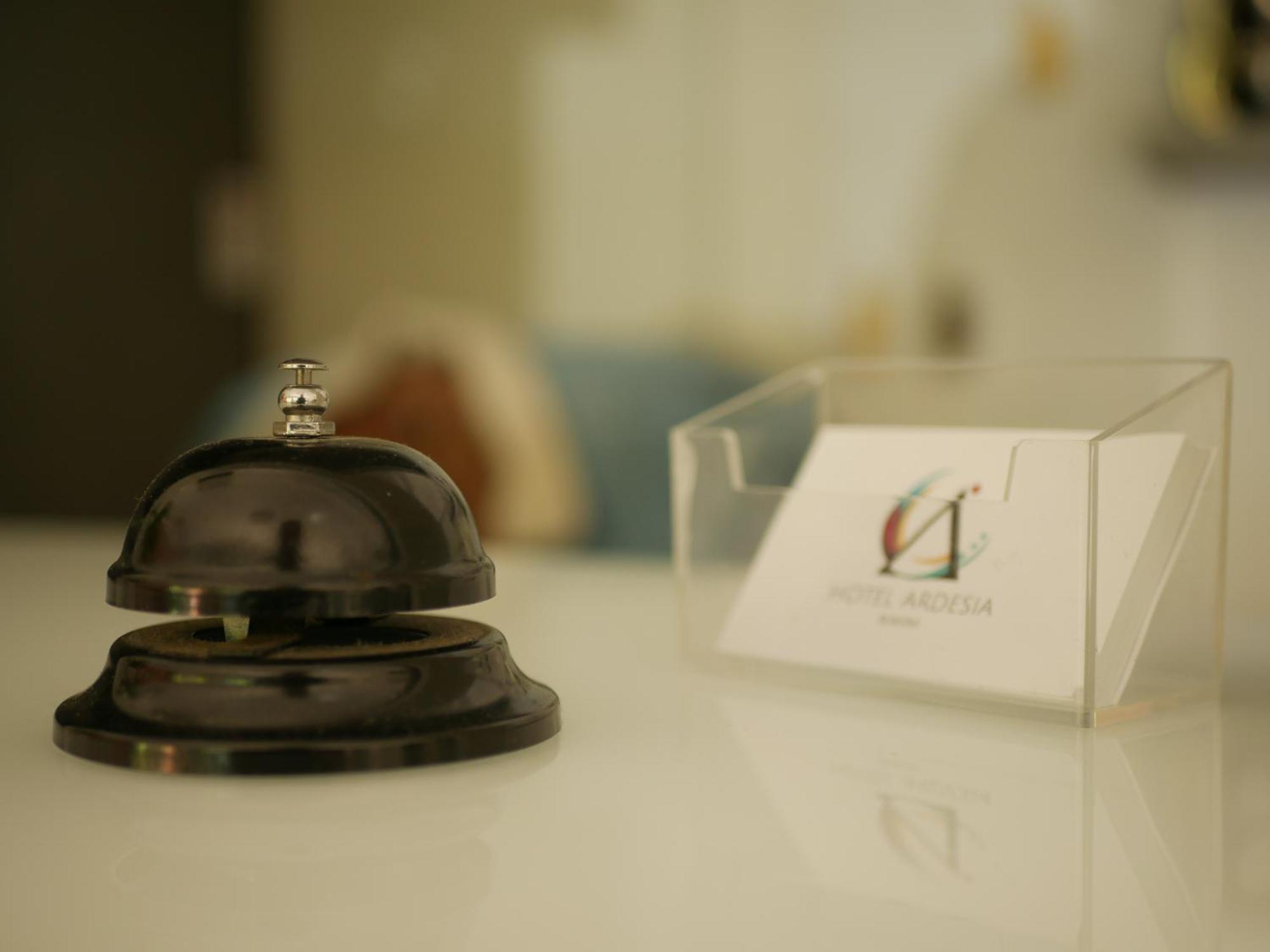 רימיני Hotel Ardesia מראה חיצוני תמונה